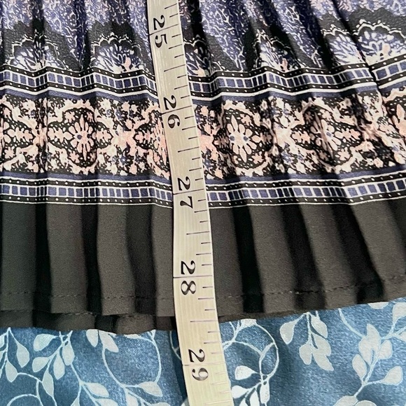 🌟DR2, Daniel Rainn, Gorgeous Free-Flowing Blouse in Soft Mauve & Gray, Small - Picture 15 of 16